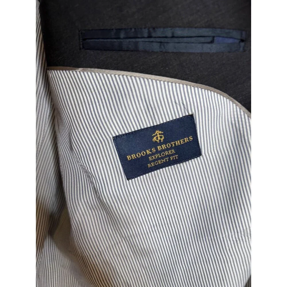 Brooks Brothers Mens Two-piece Suit Size 41 Gray Flat Front Notch Wool Blend